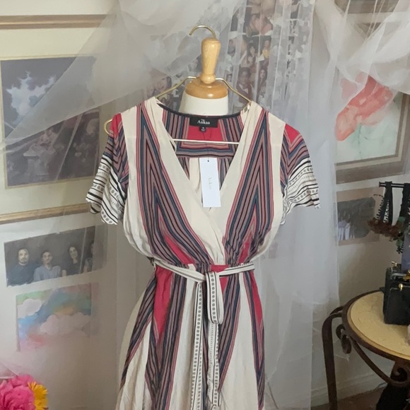 Aakaa Dresses & Skirts - NWT Aakaa maxi dress